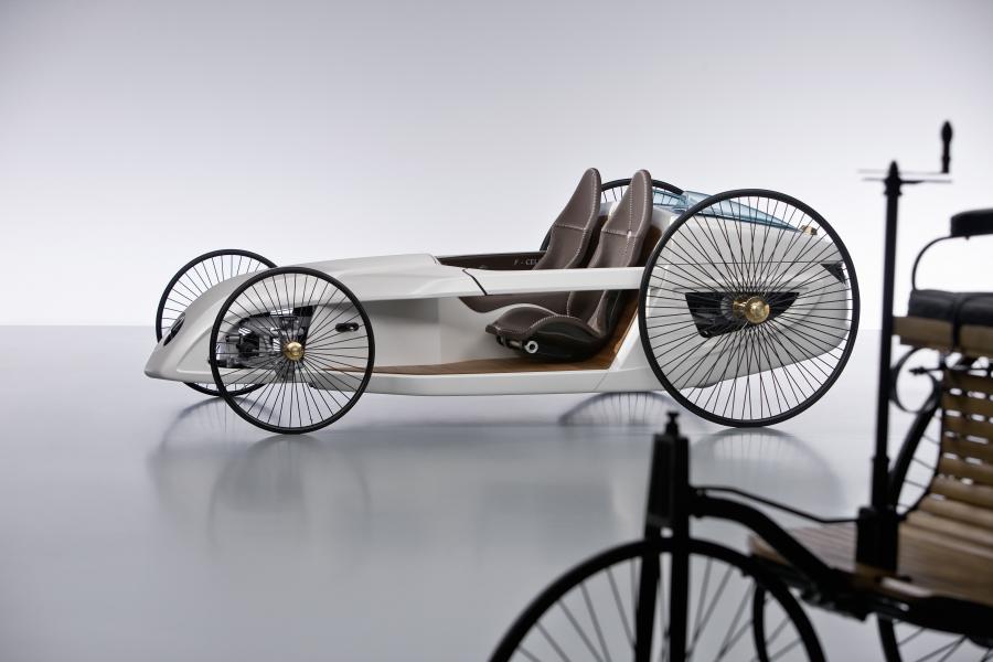  Mercedes-Benz F-Cell Roadster Concept 2009 года  (фото 10 из 23)